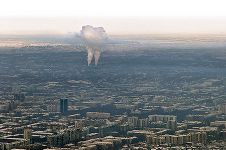 Алматинцев просят проголосовать за чистый воздух
