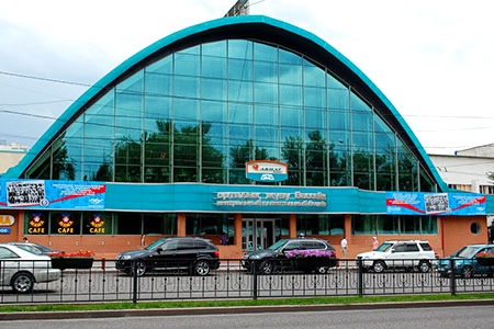 Центральный бассейн Алматы признали банкротом