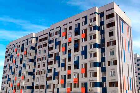 В Алматы очередникам выделят 2 000 квартир