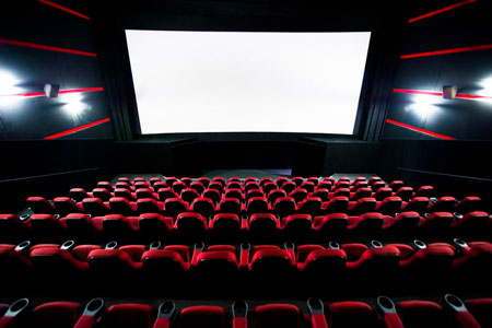 В Алматы разрешили работать кинотеатрам