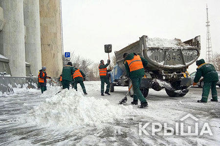 Байбек призвал чиновников чистить снег