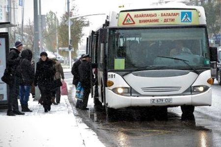 Астана: на популярных маршрутах увеличится число автобусов