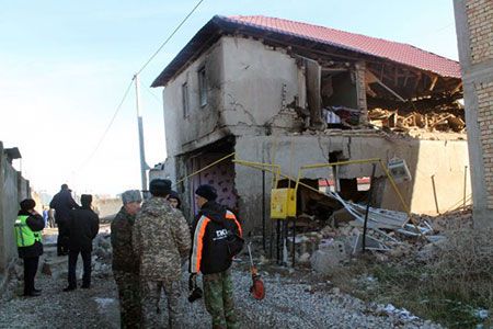 В Шымкенте рухнул двухэтажный дом