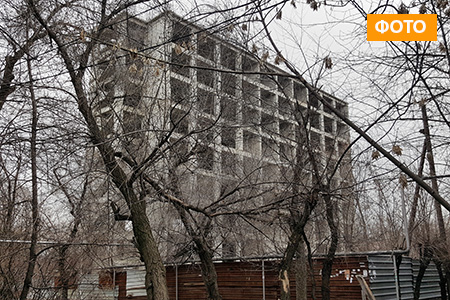 В Алматы числится 49 замороженных объектов