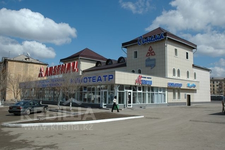 В Алматы и Астане выставили на продажу известные кинотеатры