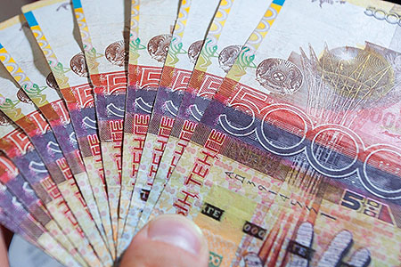 Три банкноты тенге станут недействительными для&nbsp;платежей в РК
