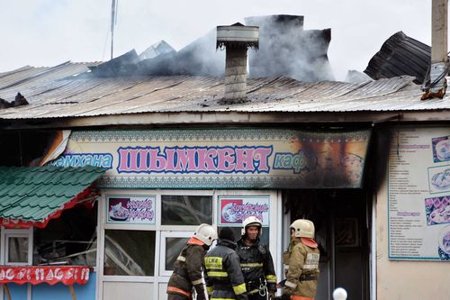 В столице сгорело кафе, расположенное на рынке (фото)