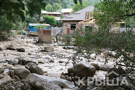 Алматинские власти начали изымать землю вдоль реки Каргалы