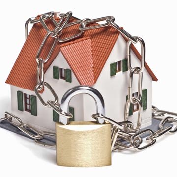 Как защитить жильё от квартирных краж?