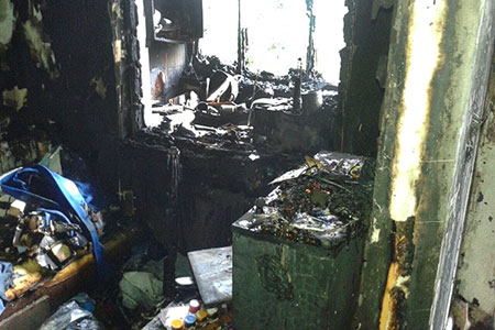 В ходе пожара из жилого дома в Алматы эвакуировано&nbsp;103&nbsp;человека