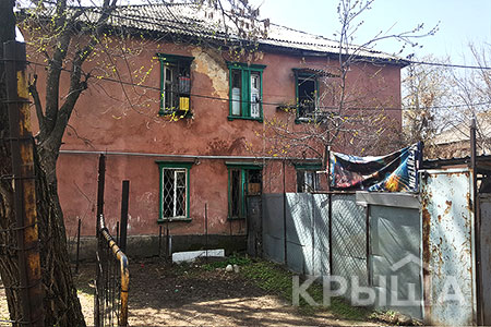 Фотофакт: в Скопине ветхие дома расселили, а снести забыли