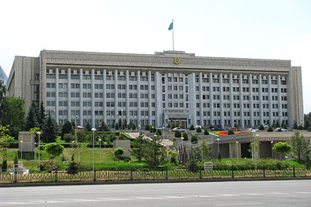 Власти Алматы будут работать по-новому