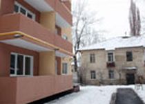 В Алматы жителей ветхих лачуг переселили в новые дома