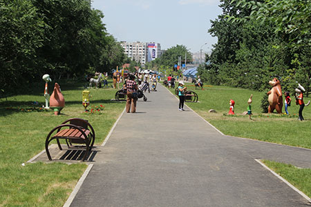 В Алматы строят две пешеходные зоны