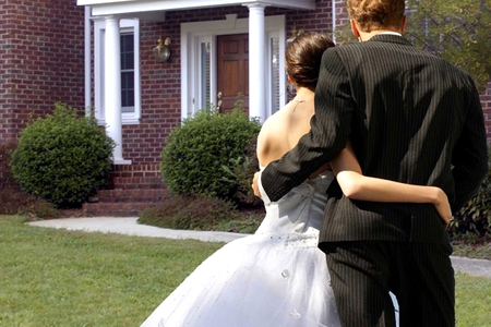 Свадьба или место в очереди: что важнее?