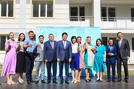 Байбек: В&nbsp;этом году каждая четвёртая семья из&nbsp;очередников Алматы получит жильё