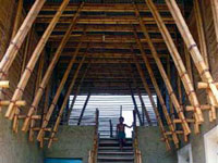 Школа из глины и бамбука получила престижную архитектурную премию